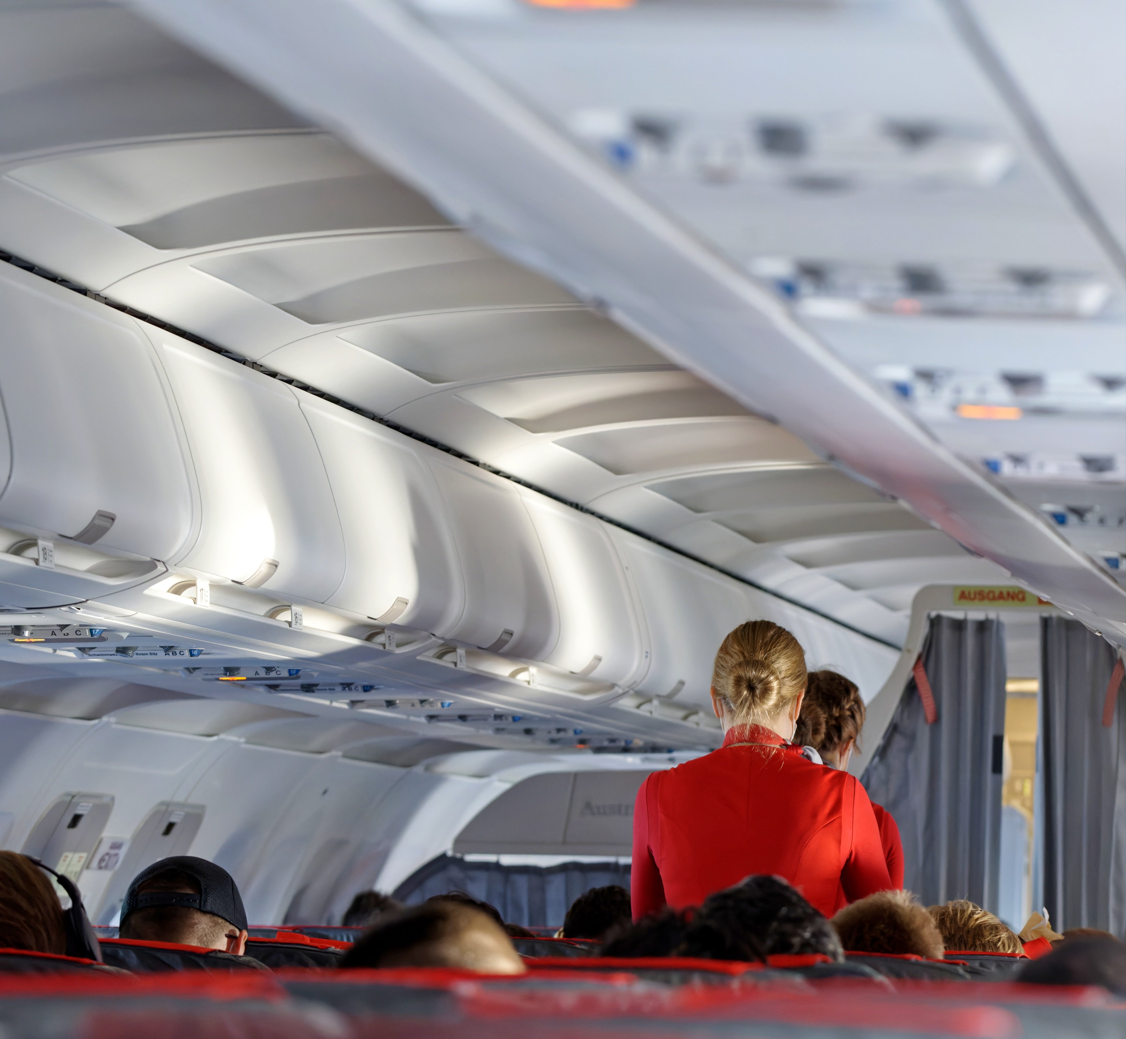 surprising_media-airplane-cabin-7022154