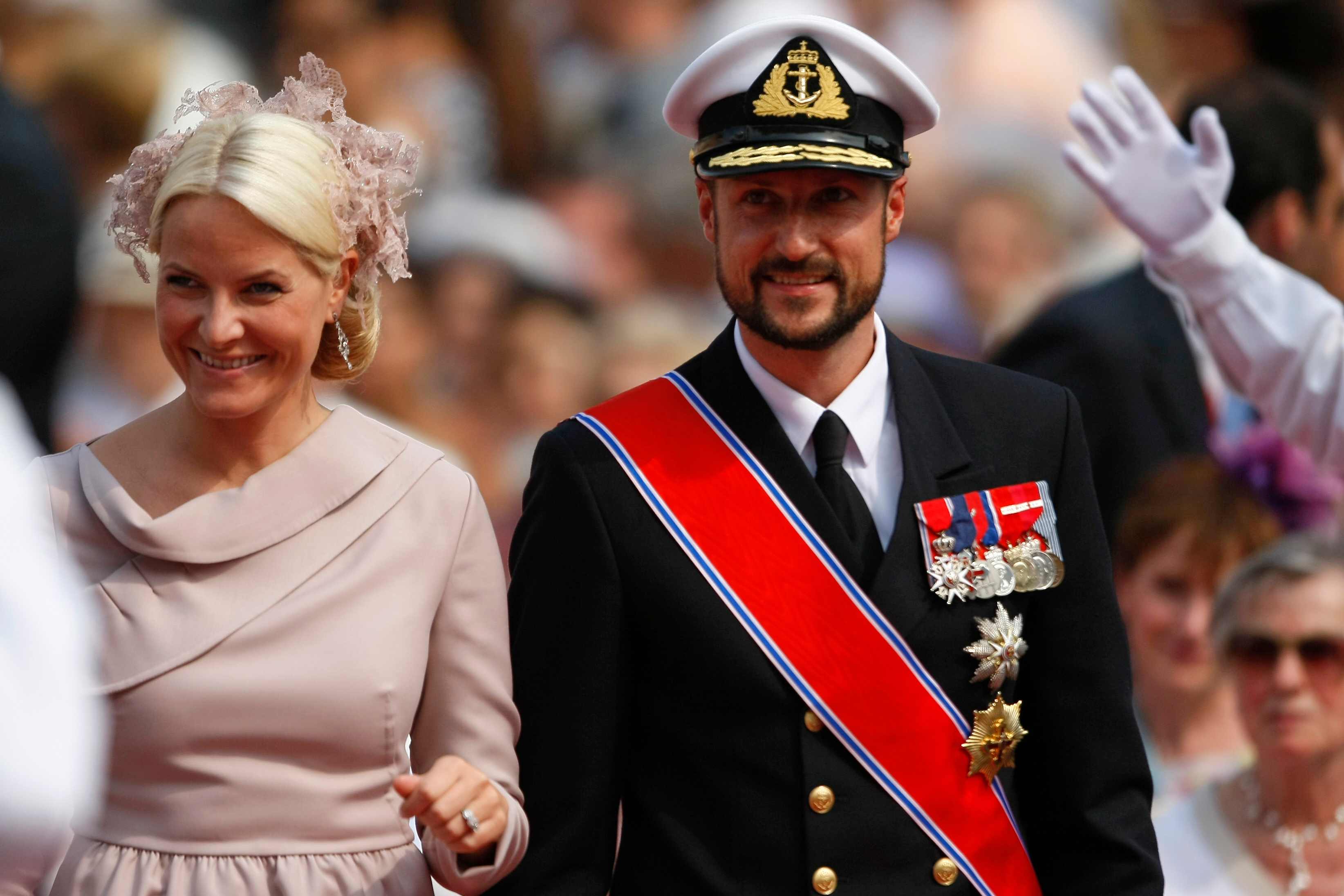 Norway's Crown Prince Haakon and his wife Crown Princess Mette-Marit. (AP Photo/Michel Spingler, Pool)