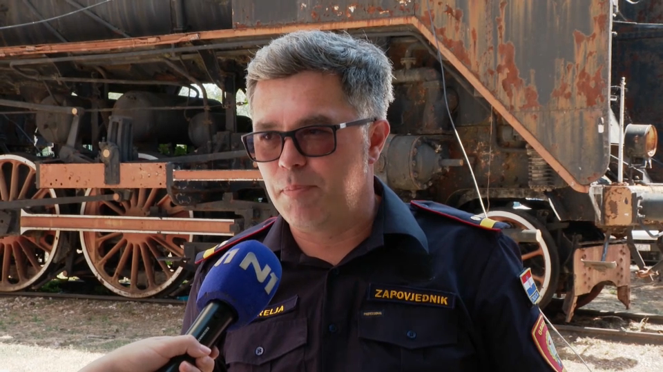 knin13