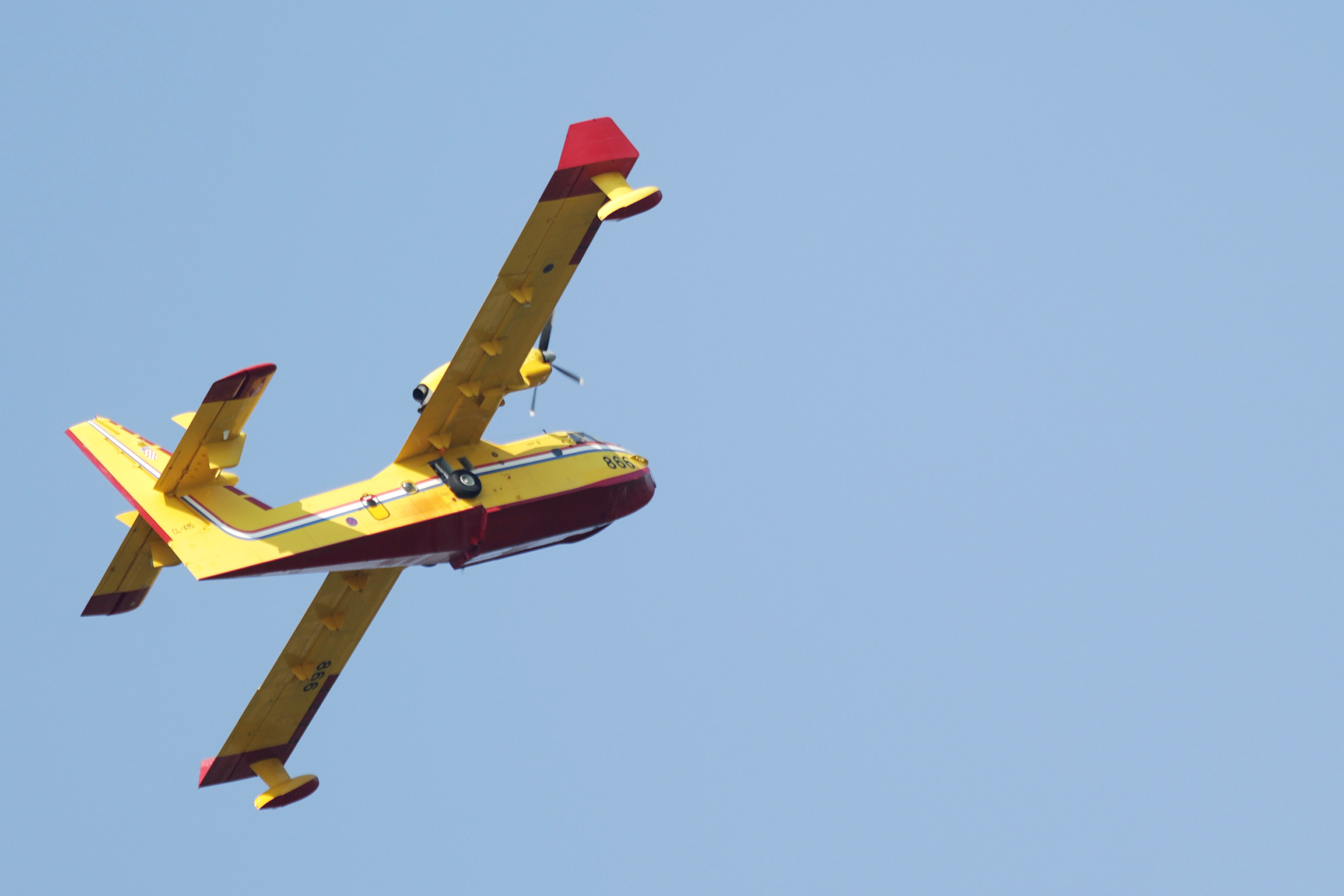 Kanader, specijalizirani hidroavion za gasenje pozara iz zraka."nPhoto: Borna Filic/PIXSELL