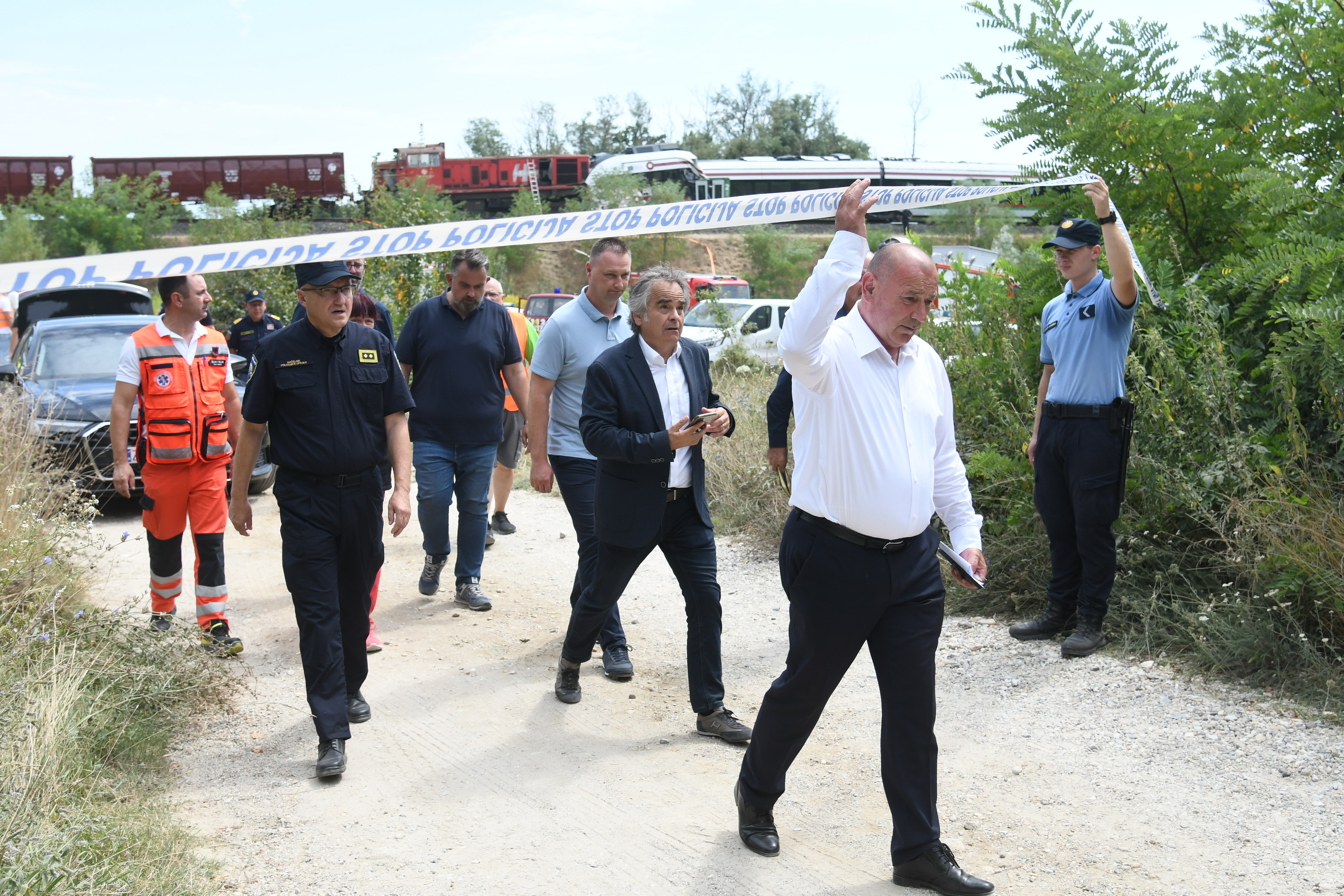 Gradec, kod Bjelovara, dogodio se sudar teretnog vlaka HŽ Carga i putničkog vlaka HŽ Putničkog prijevoza. Photo: Damir Spehar/PIXSELL
