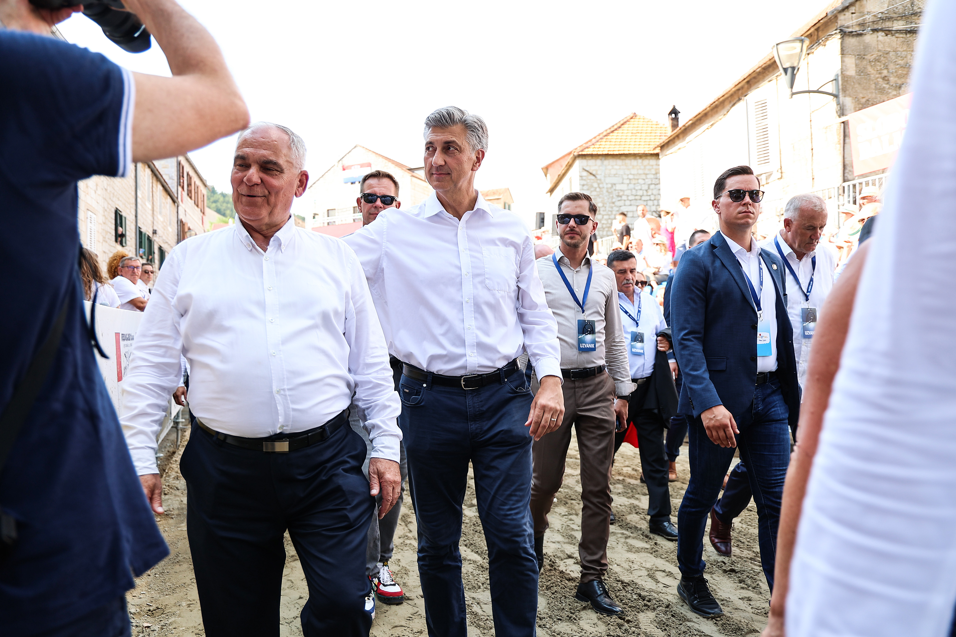 311. Sinjska alka na Alkarskom trkalištu. Blazenko Boban i predsjednik Vlade RH Andrej Plenkovic Photo: Ivana Ivanovic/PIXSELL