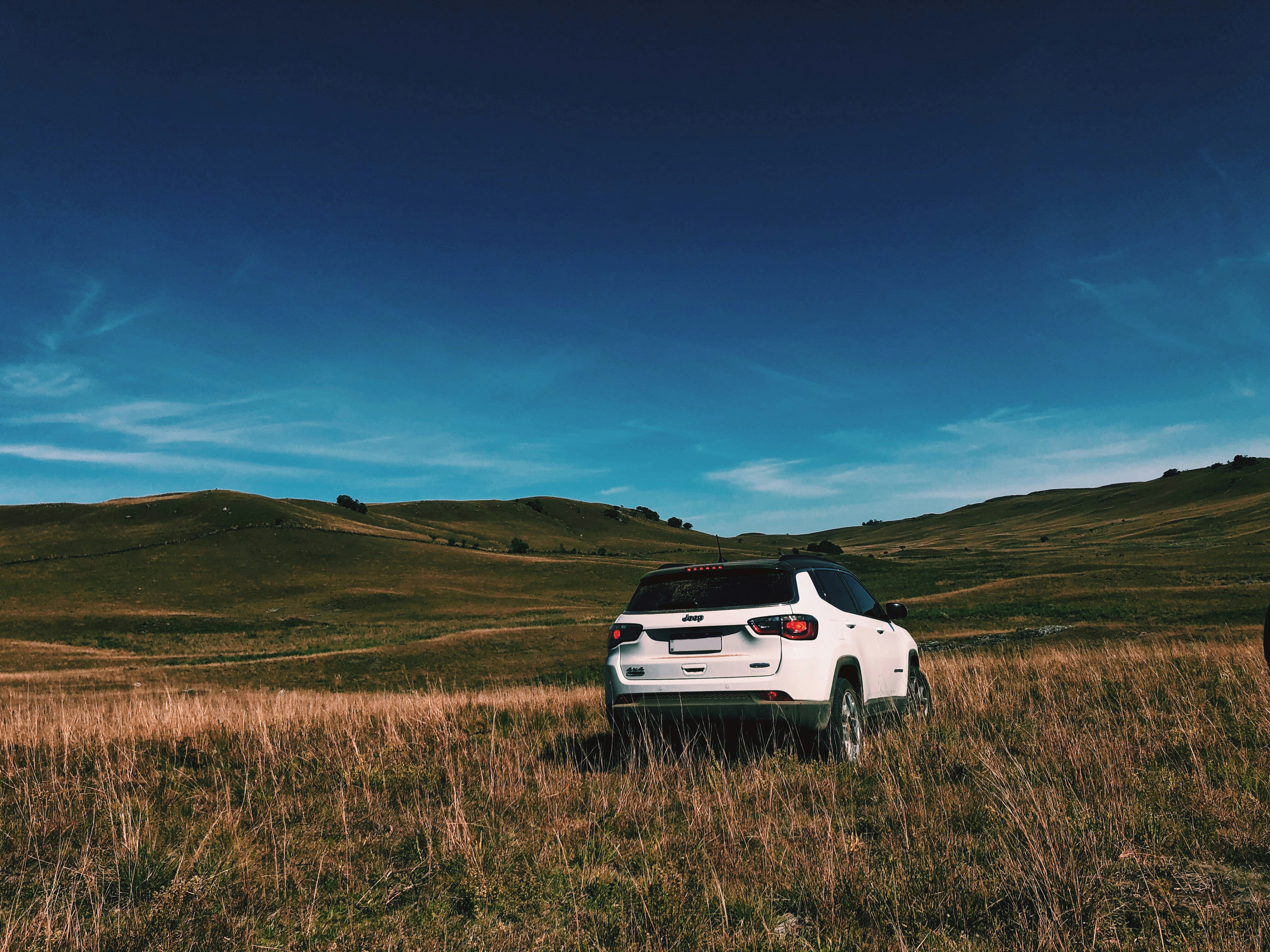 unsplash jeep