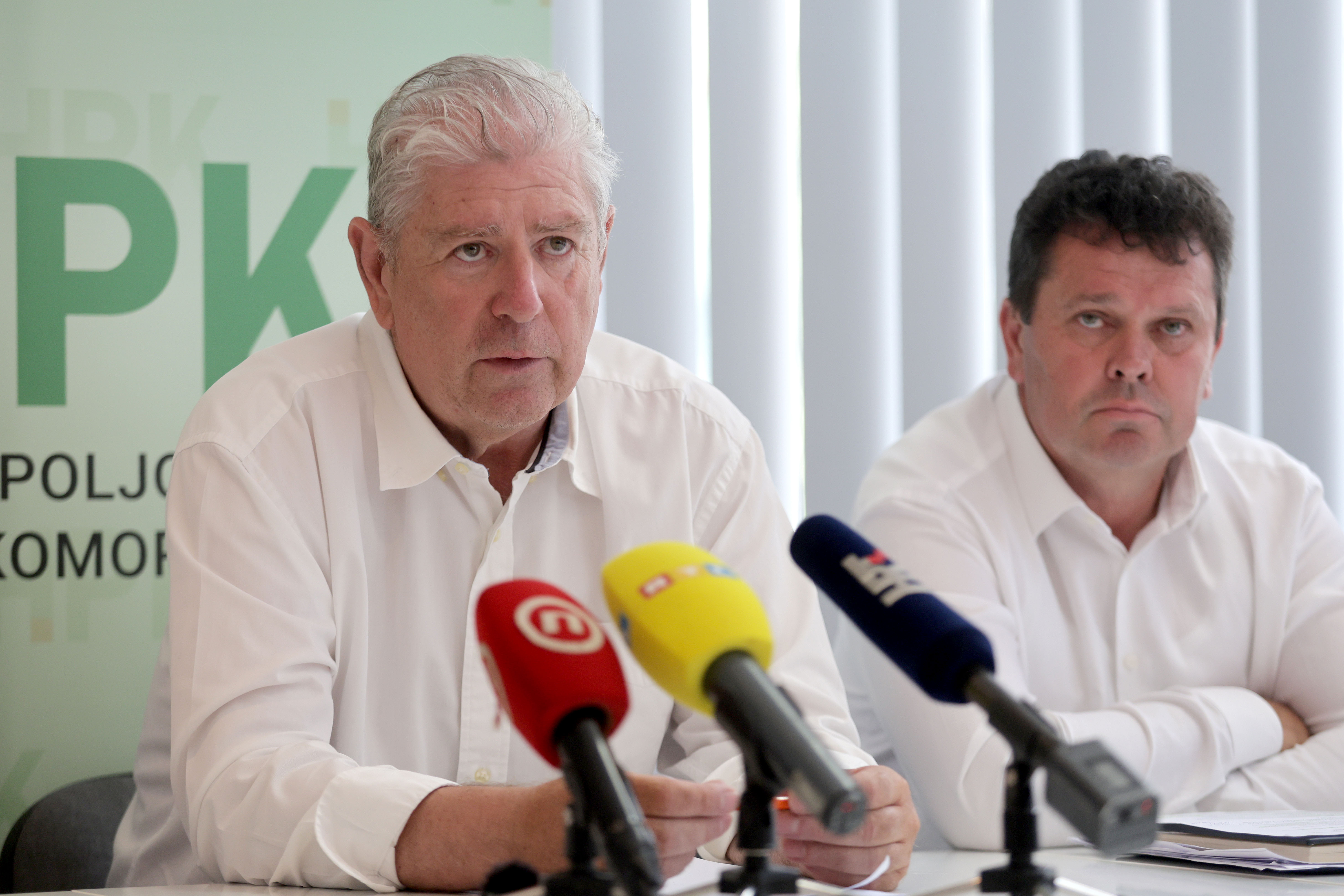 Izjave za medije predsjednika Hrvatske Poljoprivrednicke komore i clanova Upravnog odbora. Photo: Marko Seper/PIXSELL