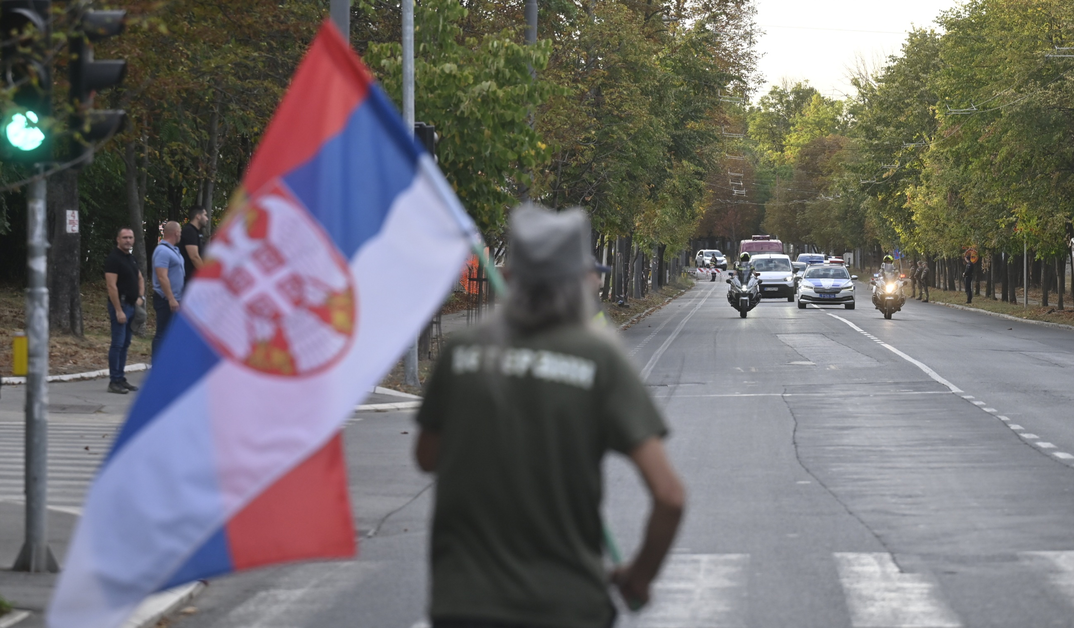 The convoy of vehicles carrying the coffin with the body of Ratko Mladic Photo: M.M./ATAImages/PIXSELL