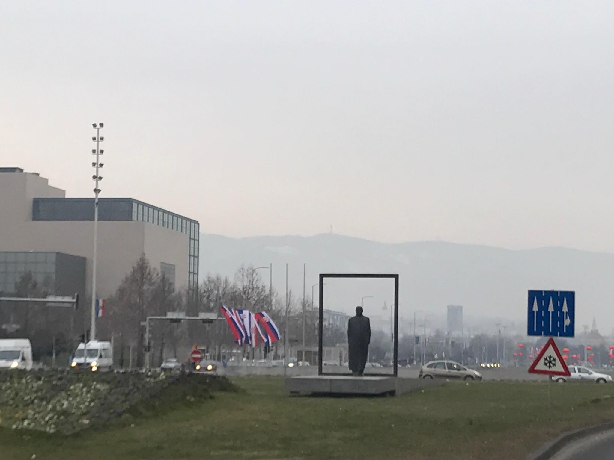 28032953_10212960281574087_1896011129_o