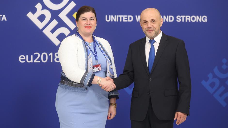 28793174898_8c94639188_o