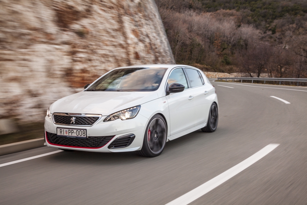 308 gti_046