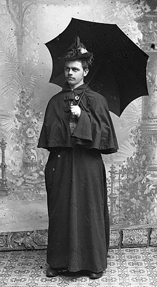 3215E5D300000578-3487166-image-a-51_1457687754092