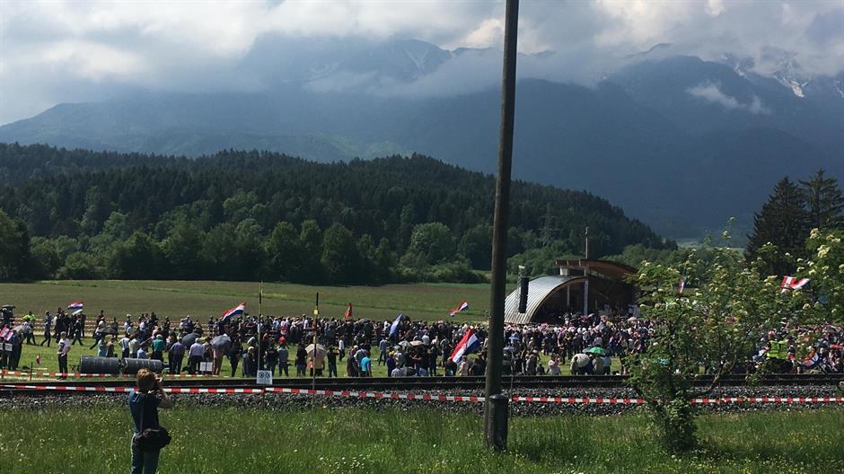 32260760_10156400453647973_5803710172312371200_n