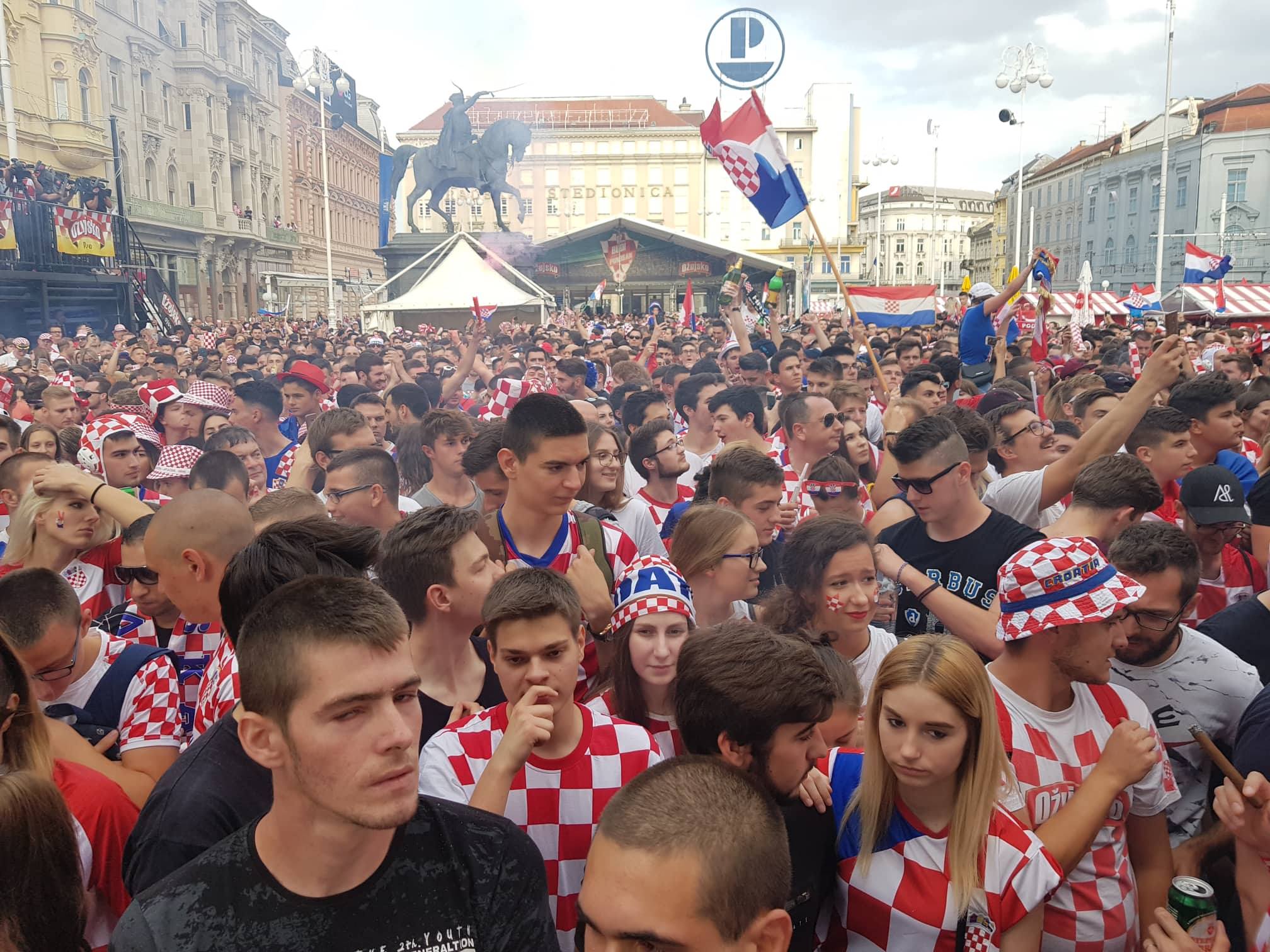 36739795_10156384643639019_5133185379913957376_n