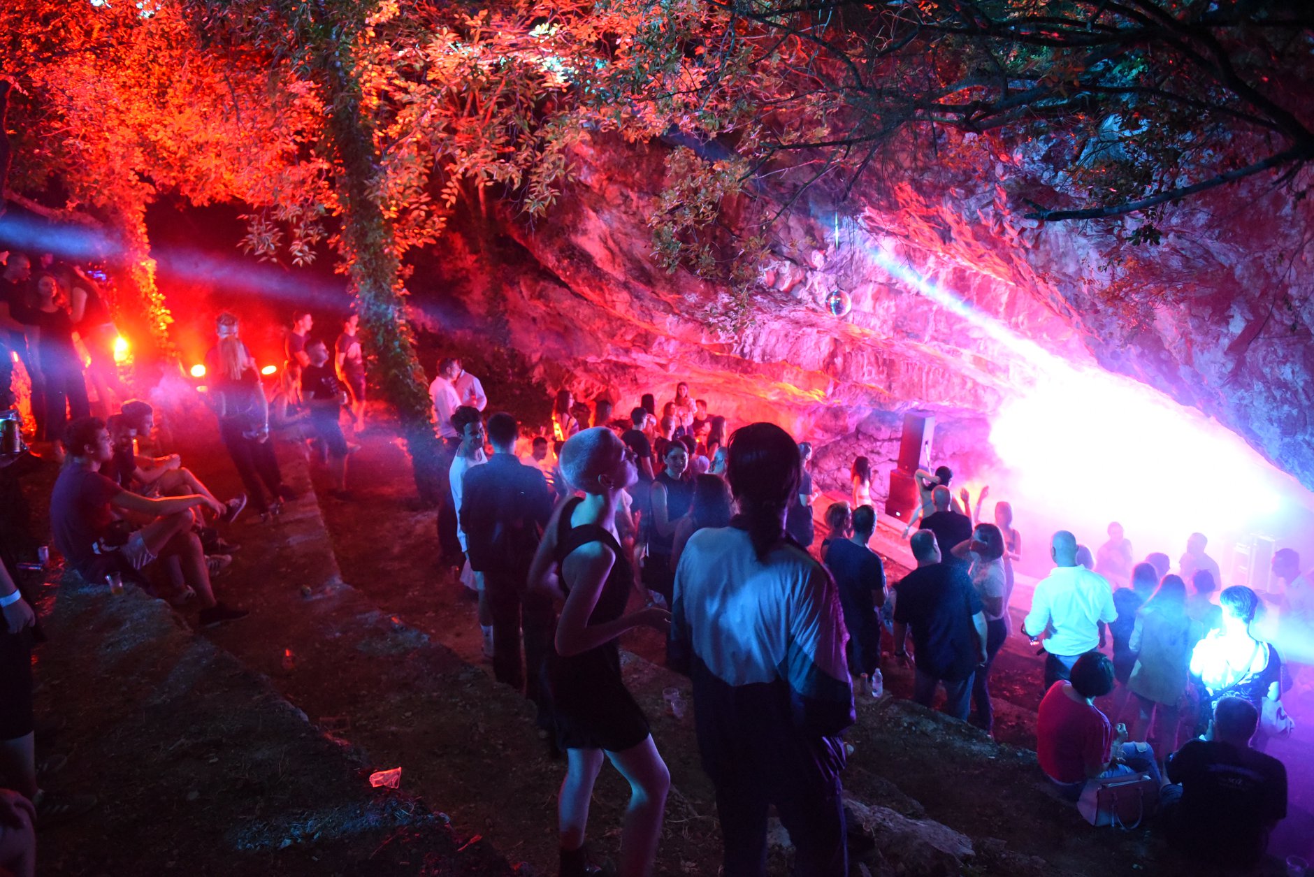 36788317_1065608160253145_7061477489381474304_o