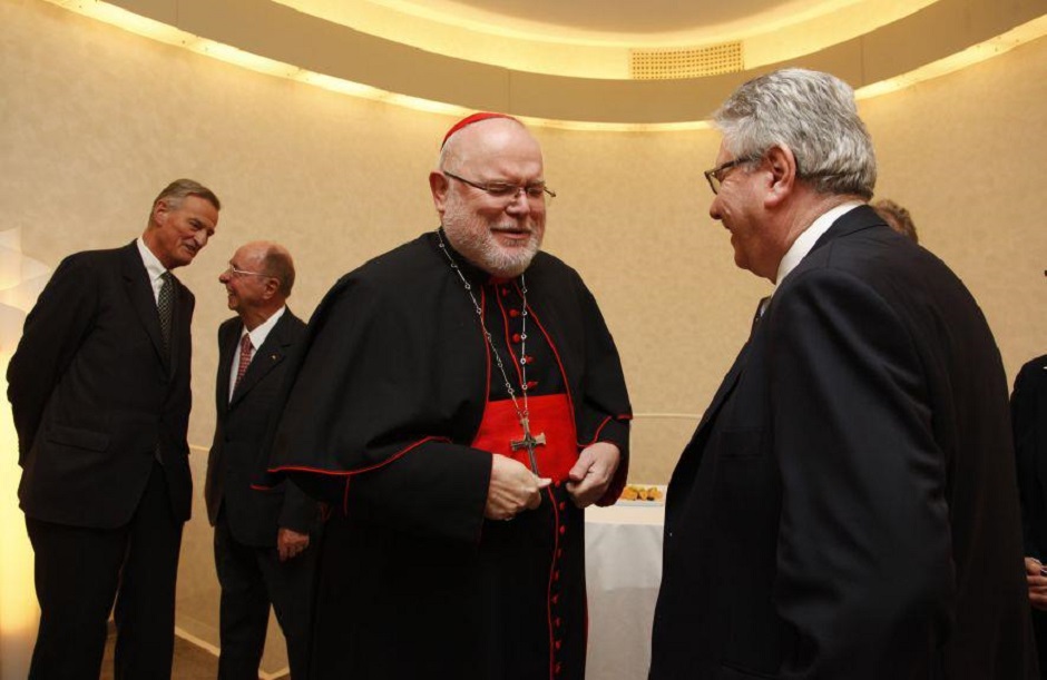 400379_10150562247560763_2053349414_n