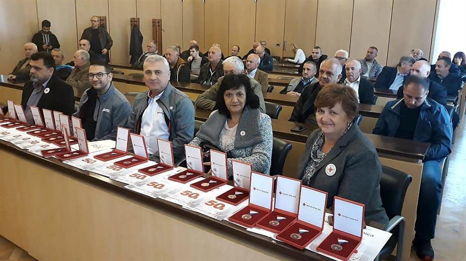 44771181_2066387603424547_6855335809545928704_o