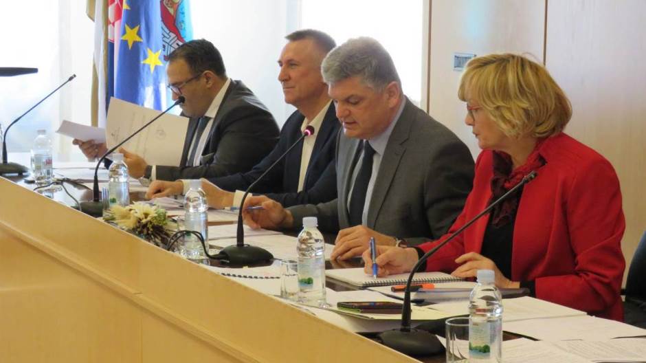 52974078_2246865938710045_6789902055805812736_o