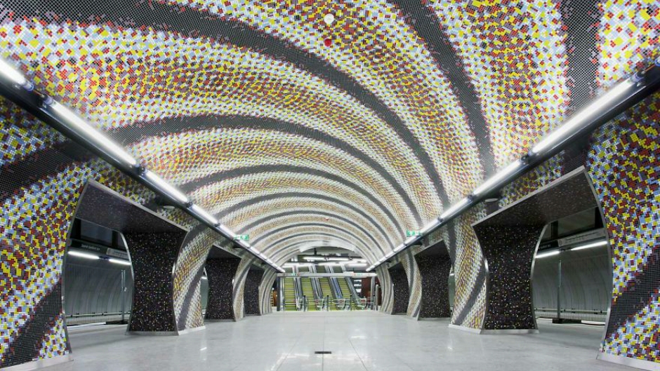 Metro na trgu Gellert, Budimpešta, Mađarska