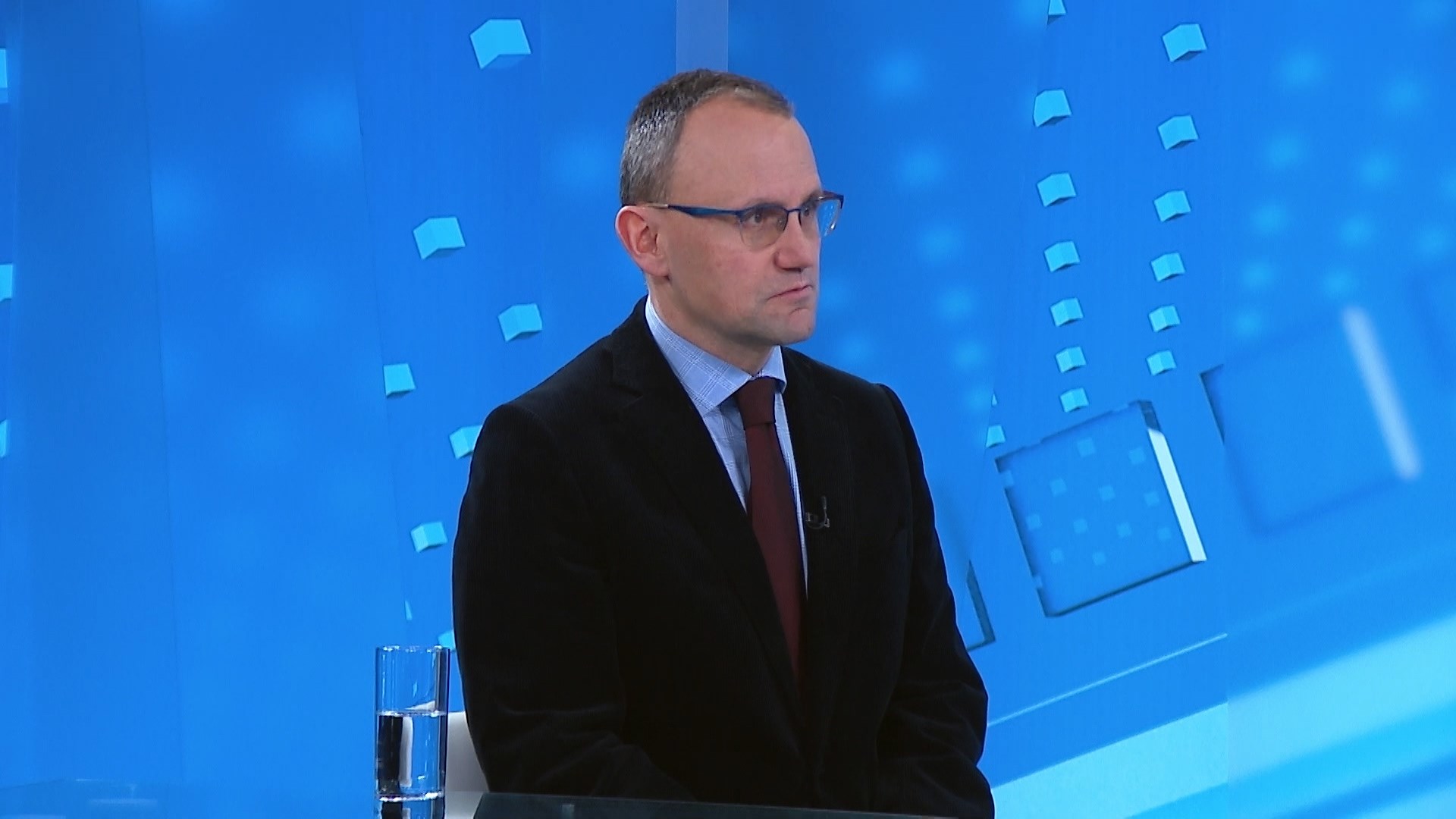 89785913_884368738674763_7530917401949372416_n