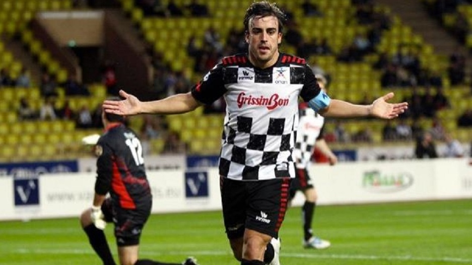 942559_559702900718256_1781600963_n