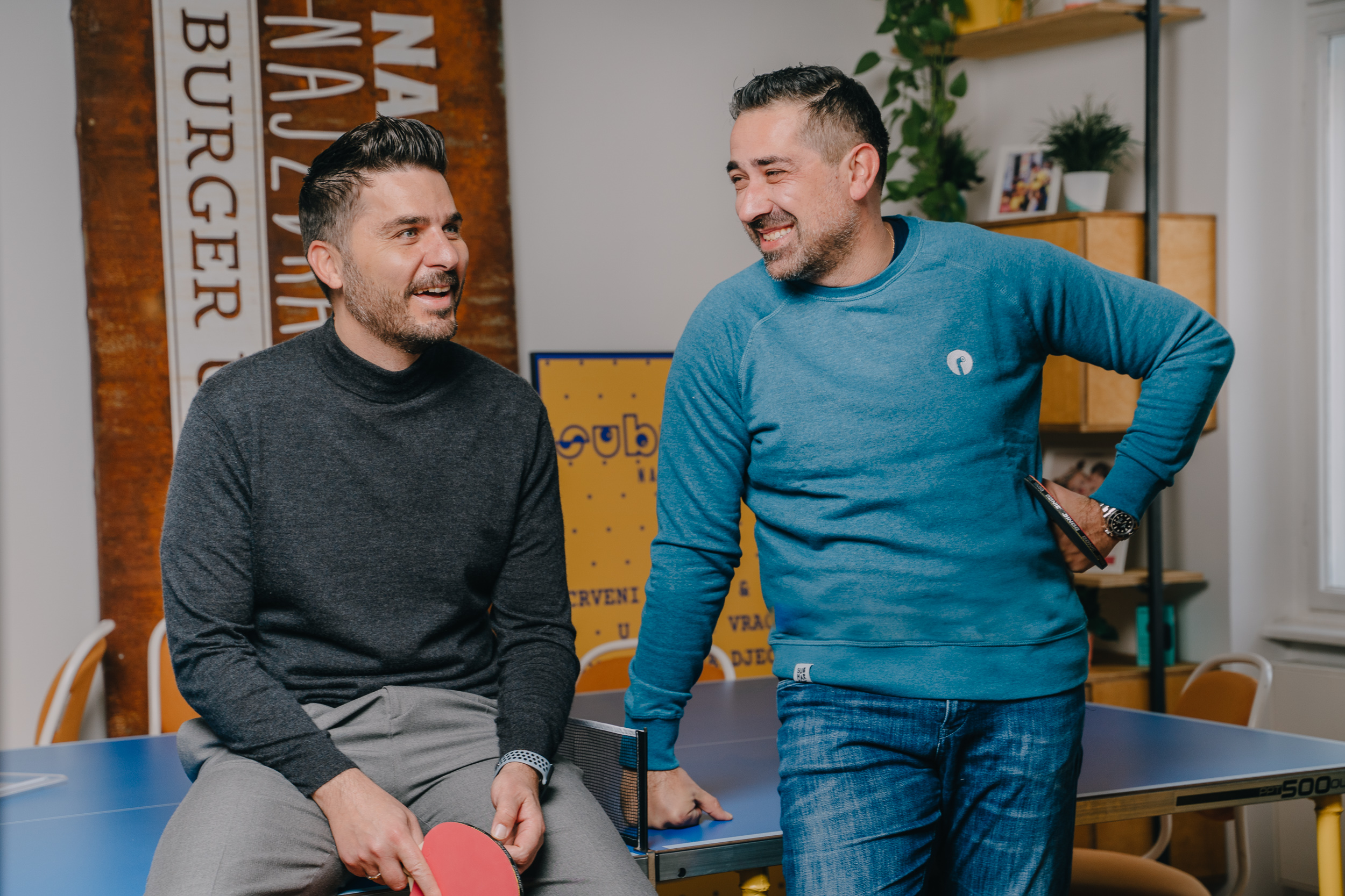 Aleksandar Lazinica i Dragoljub Božović- Submarine Burger