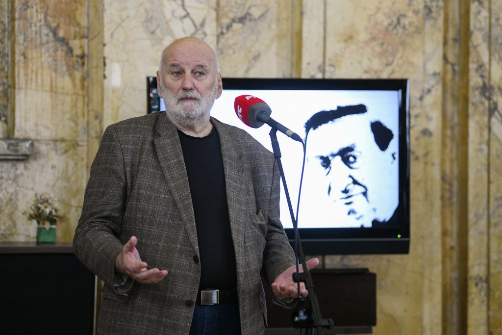 Ceremonija-postavljanja-ploce-Nikoli-Karaklajicu_240220_Nova-foto-Filip-Kraincanic-009-1024x683-1