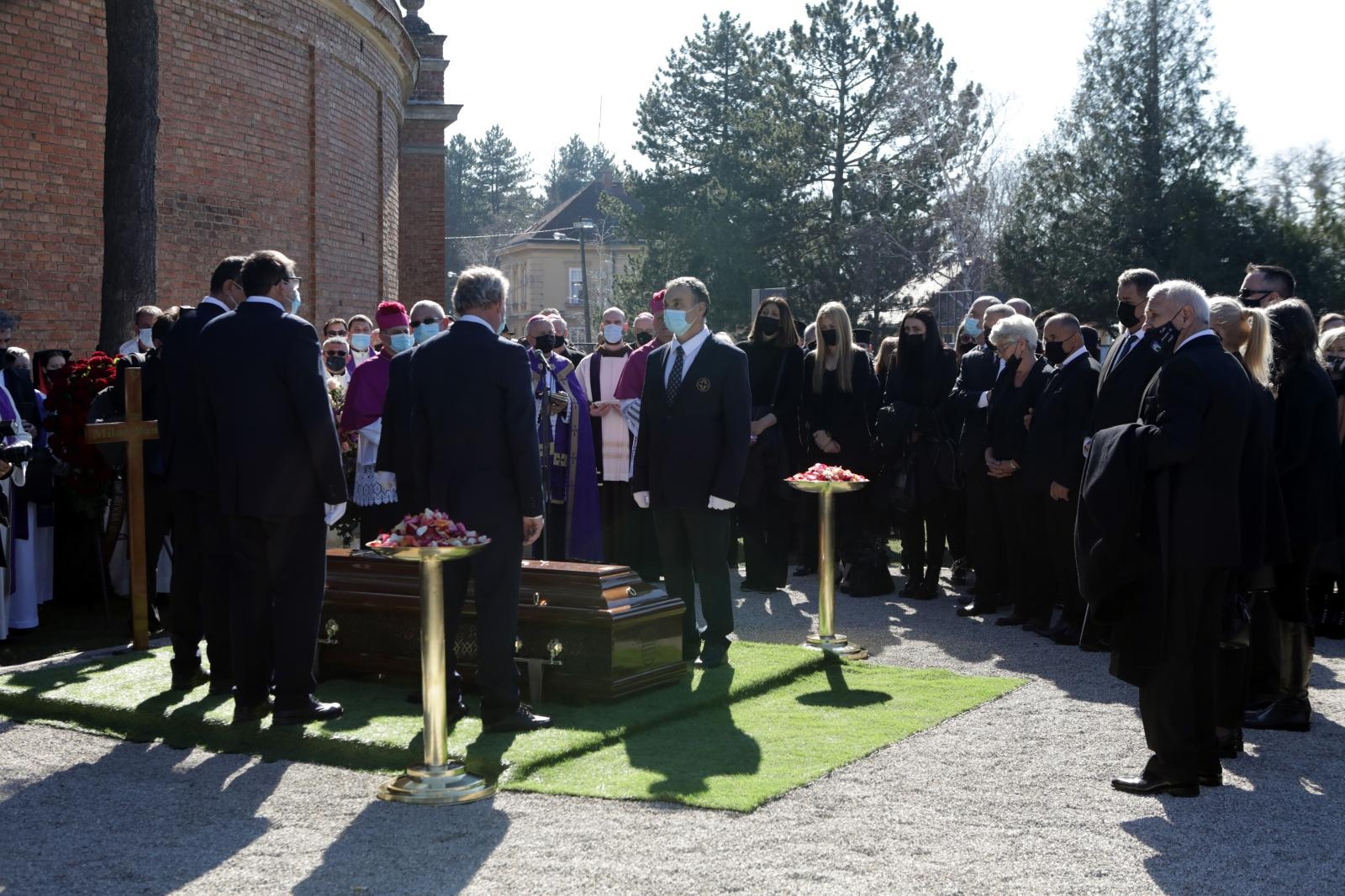 milan bandić, mirogoj