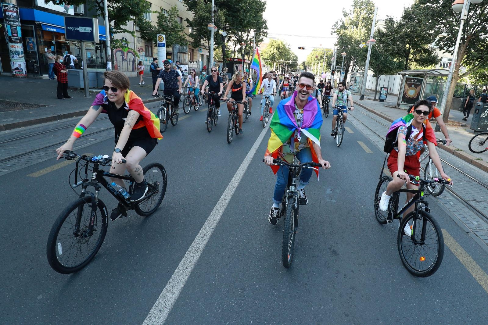 pride ride, pride, povorka ponosa