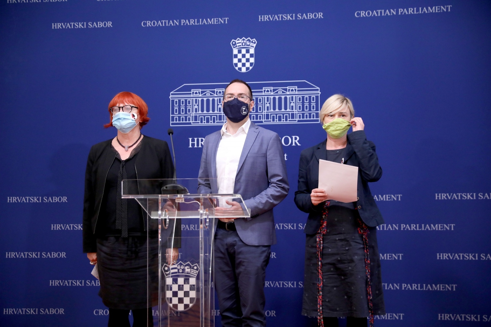 zeleno-lijevi blok, klub zeleno-lijevog bloka, tomislav tomašević, rada borić, sandra benčić