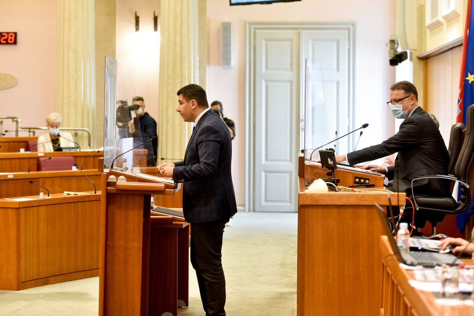 Zagreb: Nastavljena 7. sjednica Hrvatskog sabora