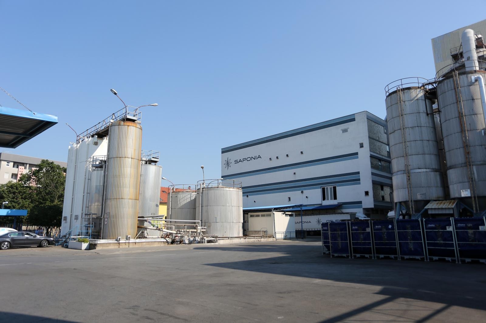 Osijek: Kolinda Grabar-Kitarović obišla tvrtku Saponia