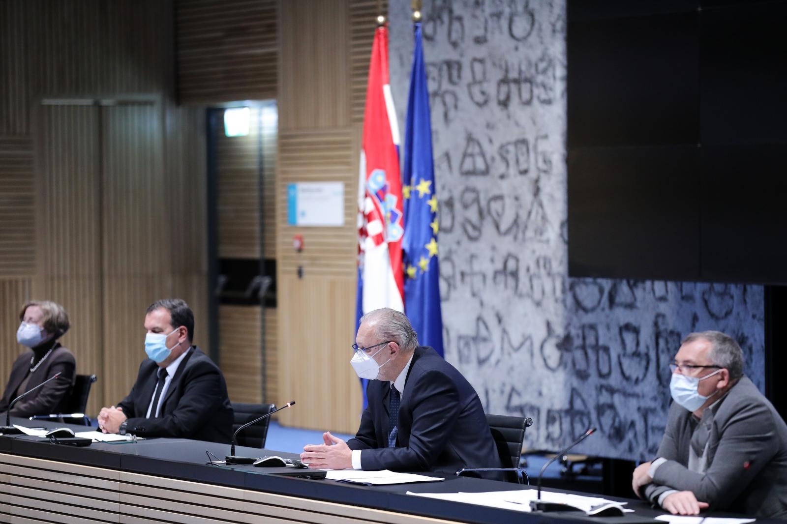 Nacionalni stožer civilne zaštitet, stožer, capak, beroš, božinović