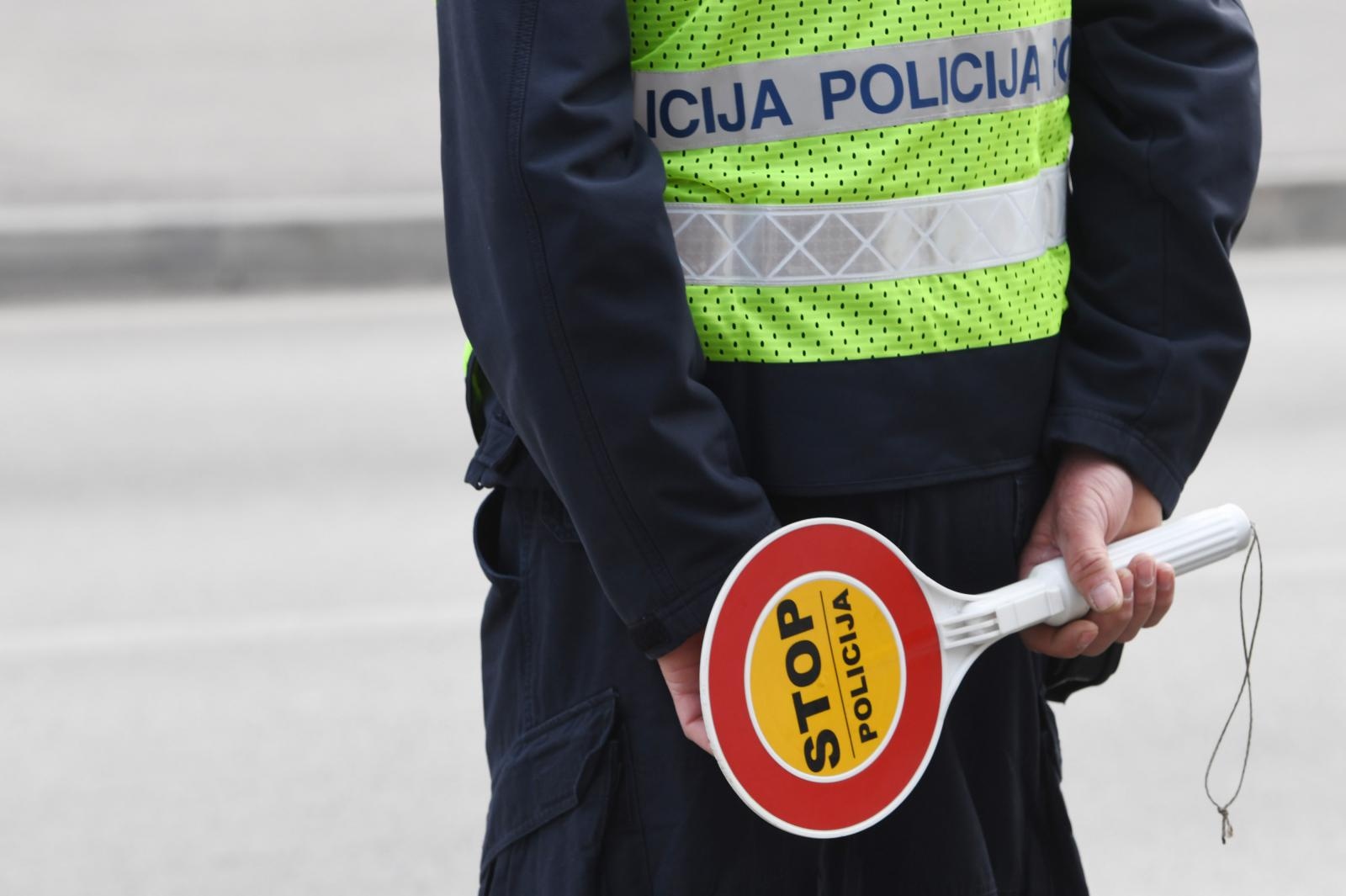 policija, policajac, stop, brzina, kontrola