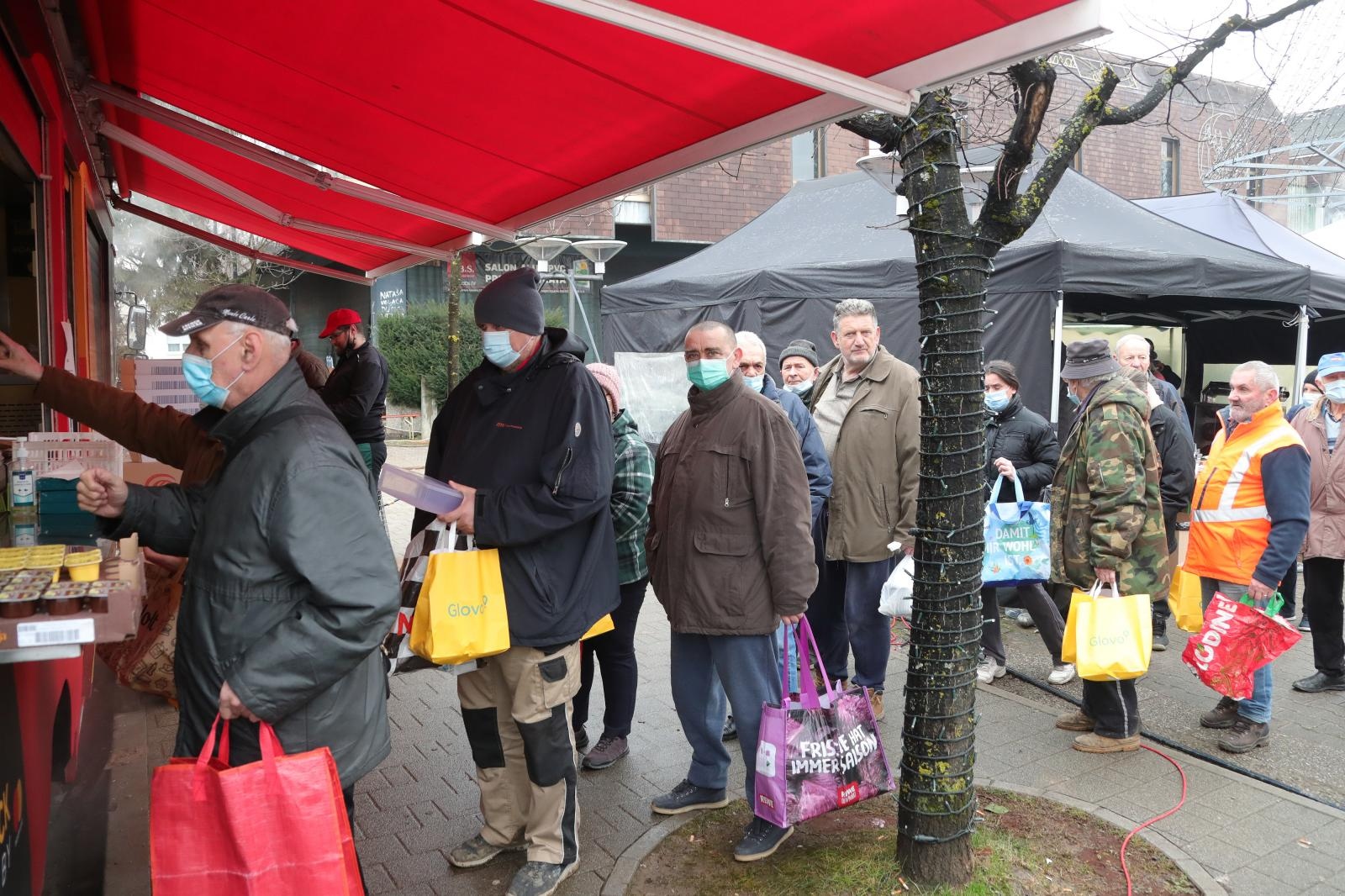 Petrinja, volonteri, potres