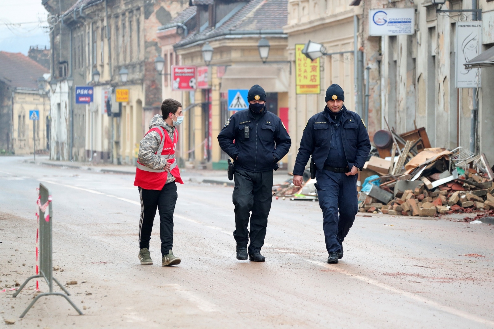 Petrinja, potres, potres Petrinja, ruševine, građani, posljedice potresa