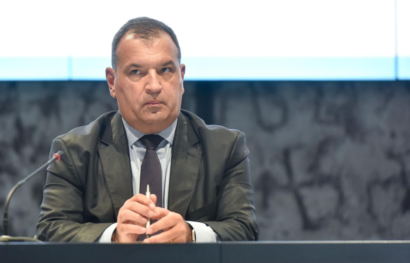 Svi članovi Stožera skinuli maske, Capak o podacima iz Dubrave: ‘To je nedopustivo‘