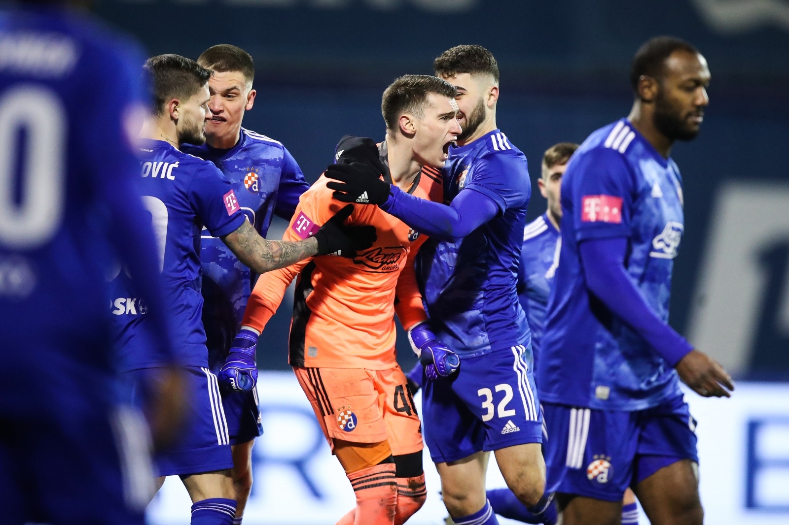 nogomet, Dinamo i Osijek sastali se u 21. kolu HT Prve lige