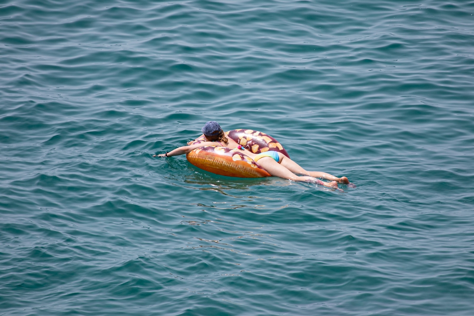 Dubrovnik: Turisti potražii spas od ljetnih vrućina na plaži Banje
