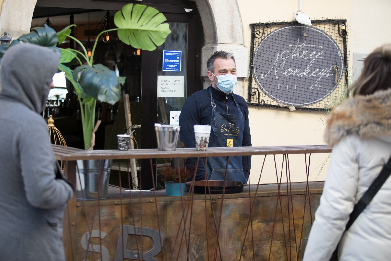 kafić, ugostitelji, kava za van, korona, koronavirus, mjere, rijeka
