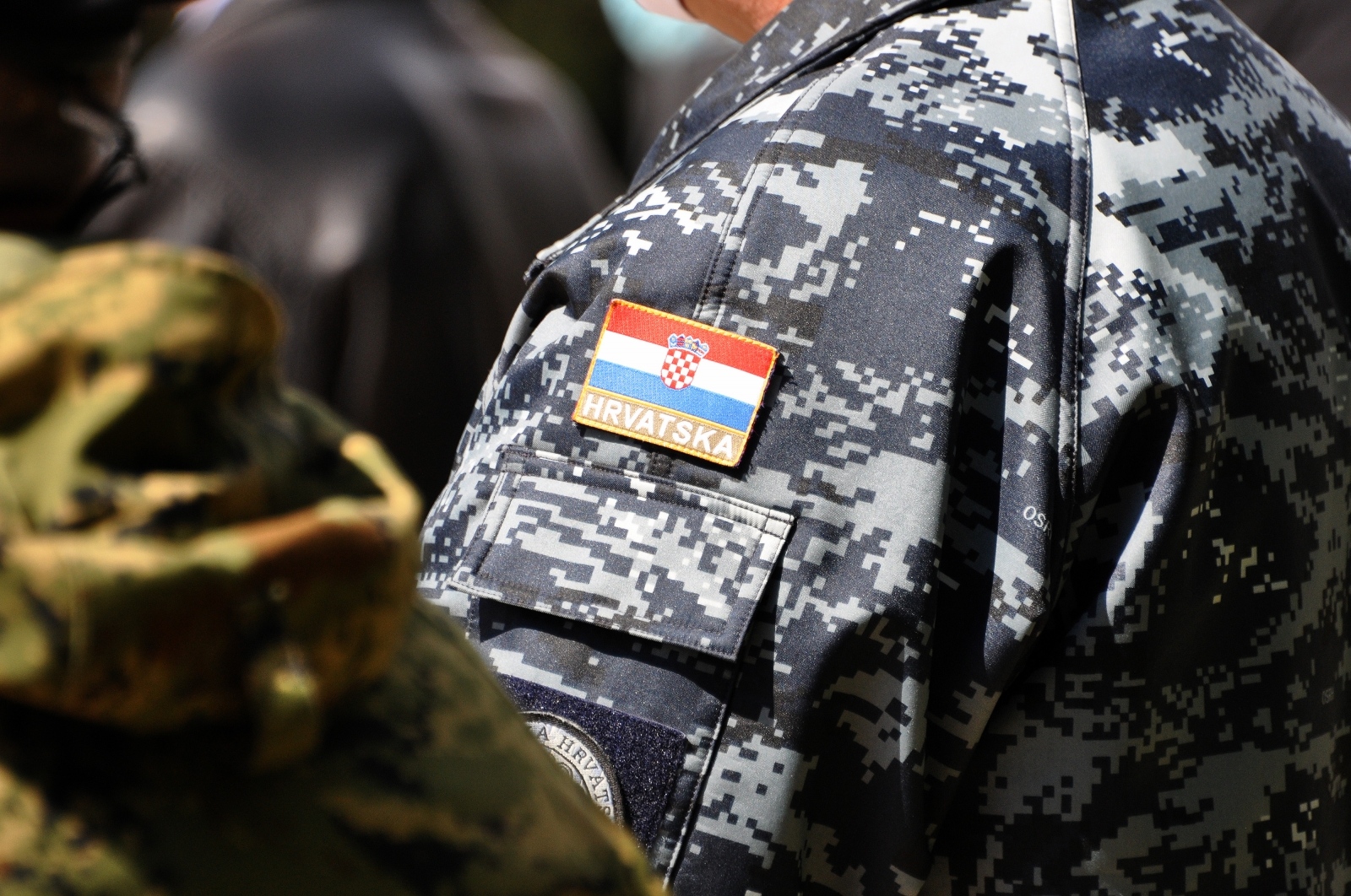 Premantura: Svečano otkrivena kamena skulptura u čast 119. brigade Hrvatske vojske