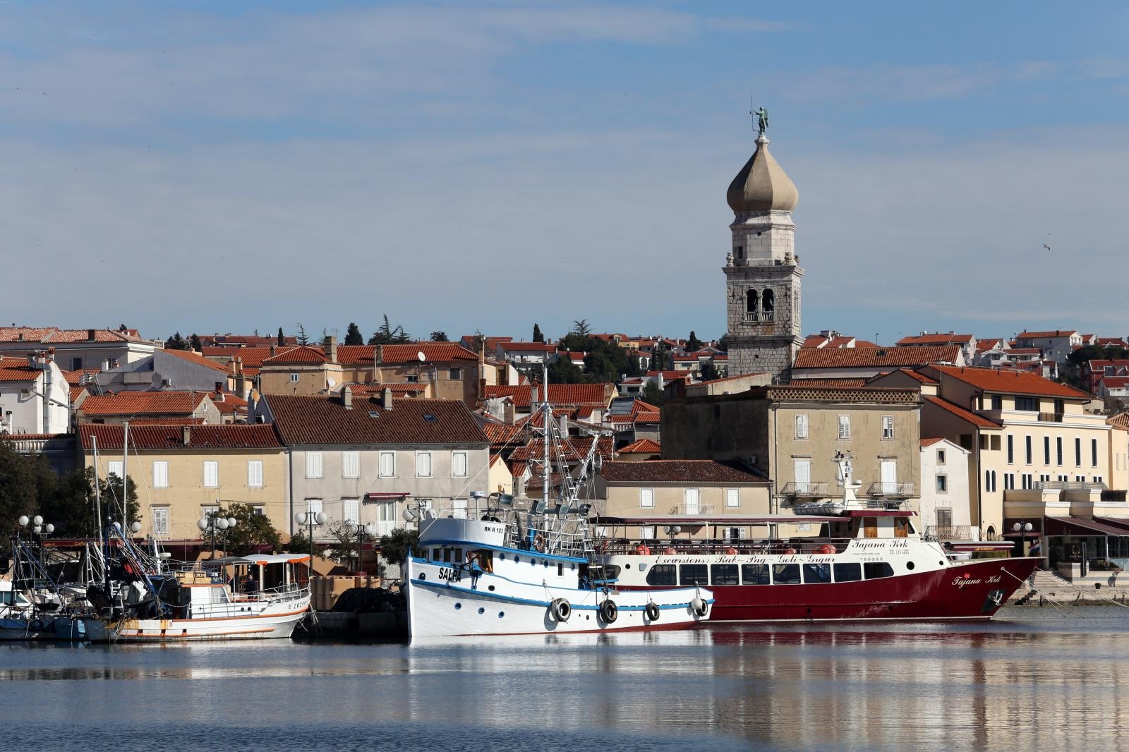 krk, otok krk, more, sunce, sunčano, brod, turizam, jadran