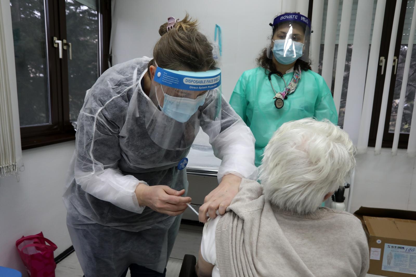 cijepljenje, cjepivo, koronavirus, covid-19 Rijeka: Početak cijepljenja građana u Primorsko-goranskoj županiji