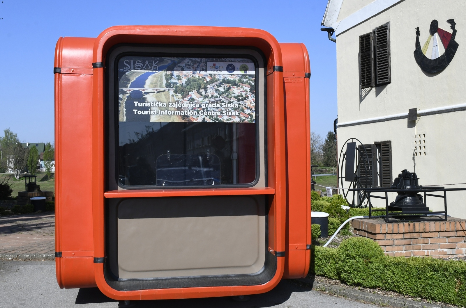 Sisak: Slavni kiosk K67 obnovljen je i smješten u centru grada kao turistička atrakcija