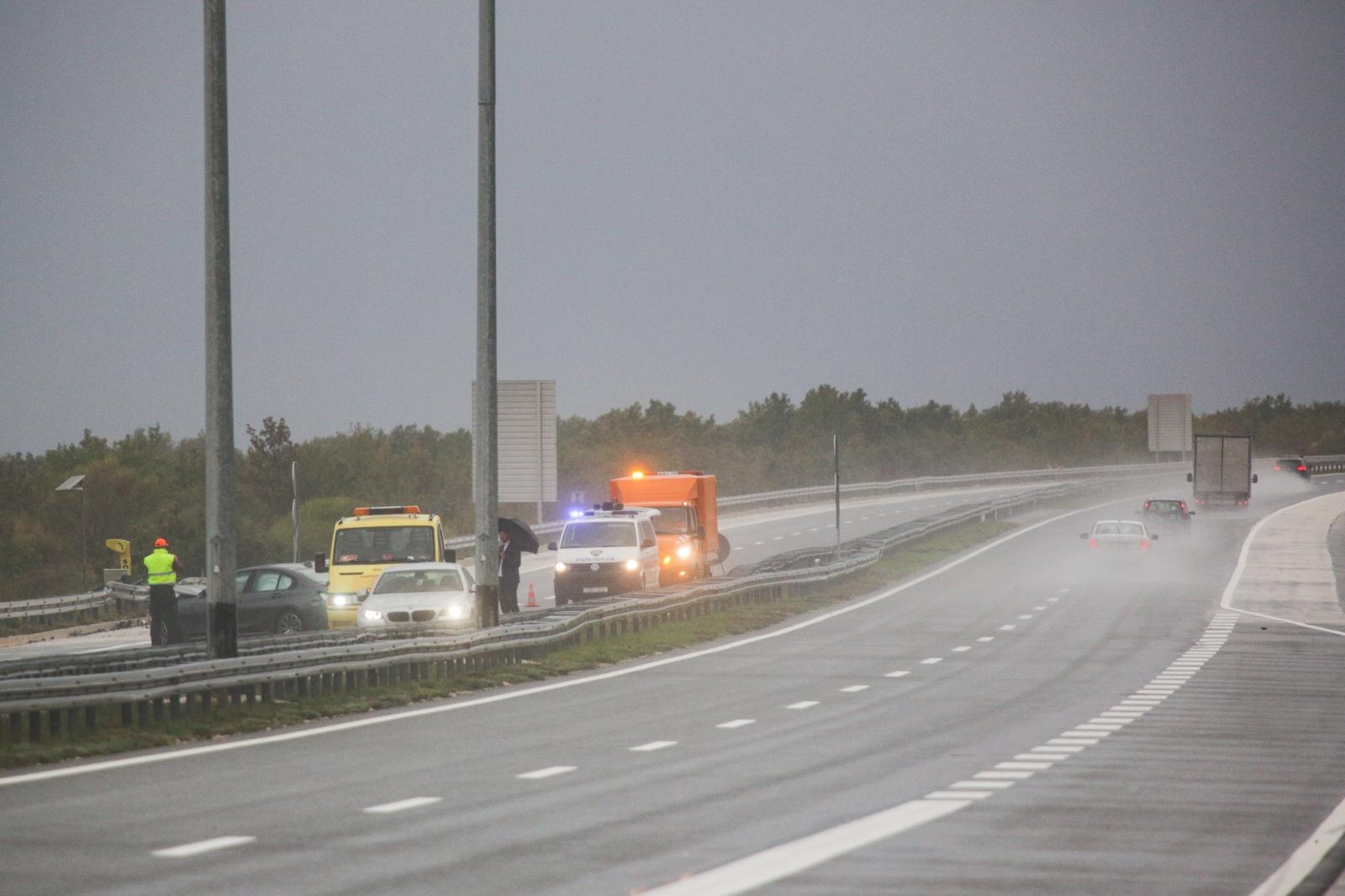 autocesta nesreća, kiša