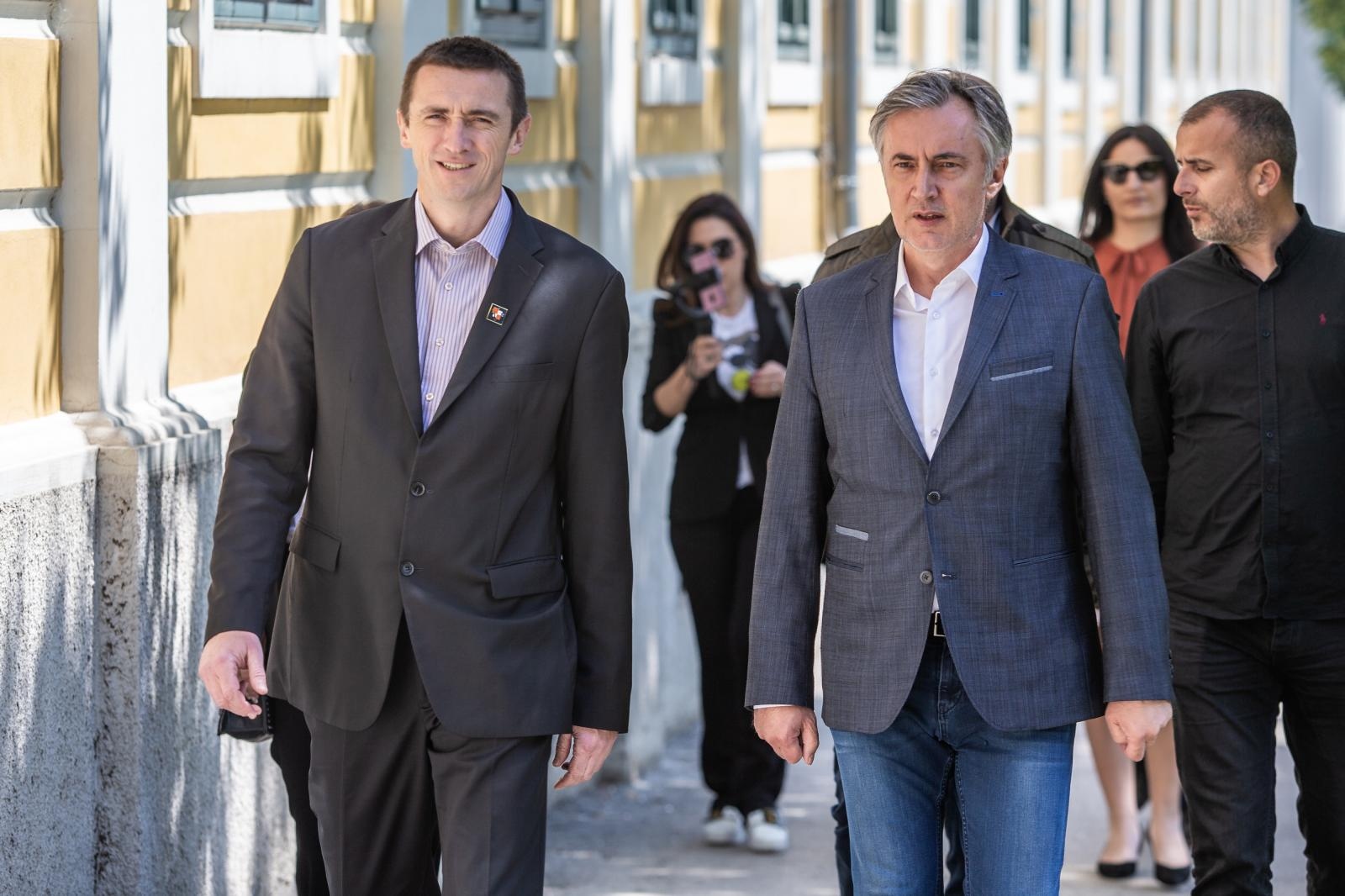 Miroslav Škoro i Ivan Penava u Vukovaru najavili kako zajedno izlaze na parlamentarne izbore