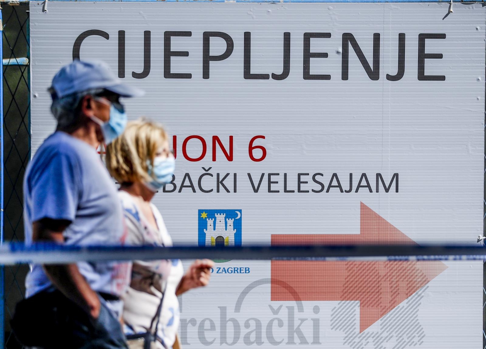 Zagreb: Masovno cijepljenje protiv koronavirusa na Velesajmu