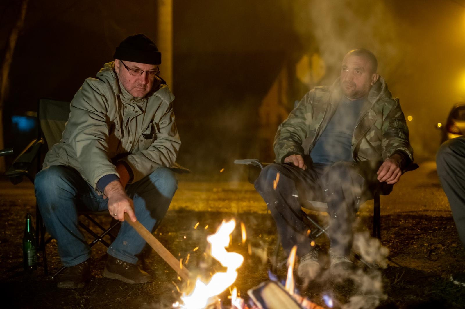 Glina: Noć na otvorenom uz vatru sigurnija je nego noć u kući