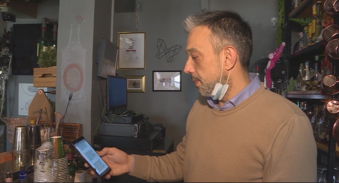 TRI MAJMUNA, three monkeys, riječki kafić