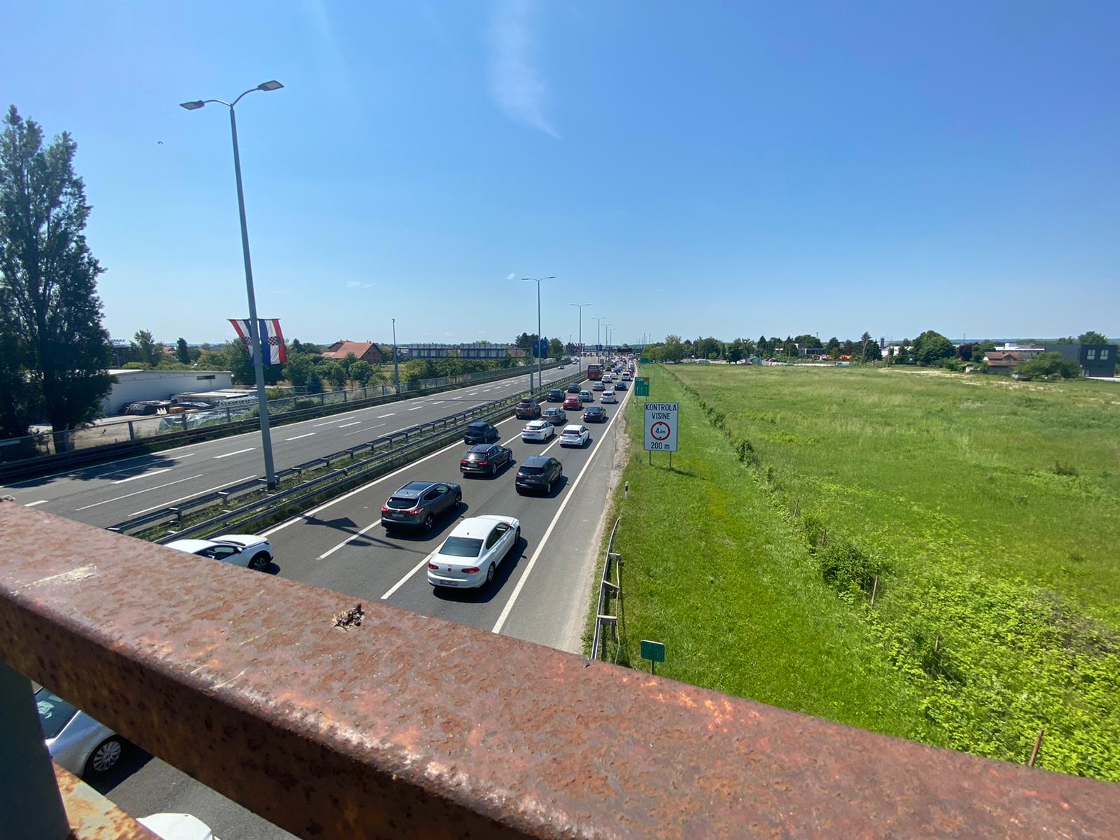 promet, gužva, gužve, kolona, autocesta, cestarina, naplatne kućice, naplata cestarine