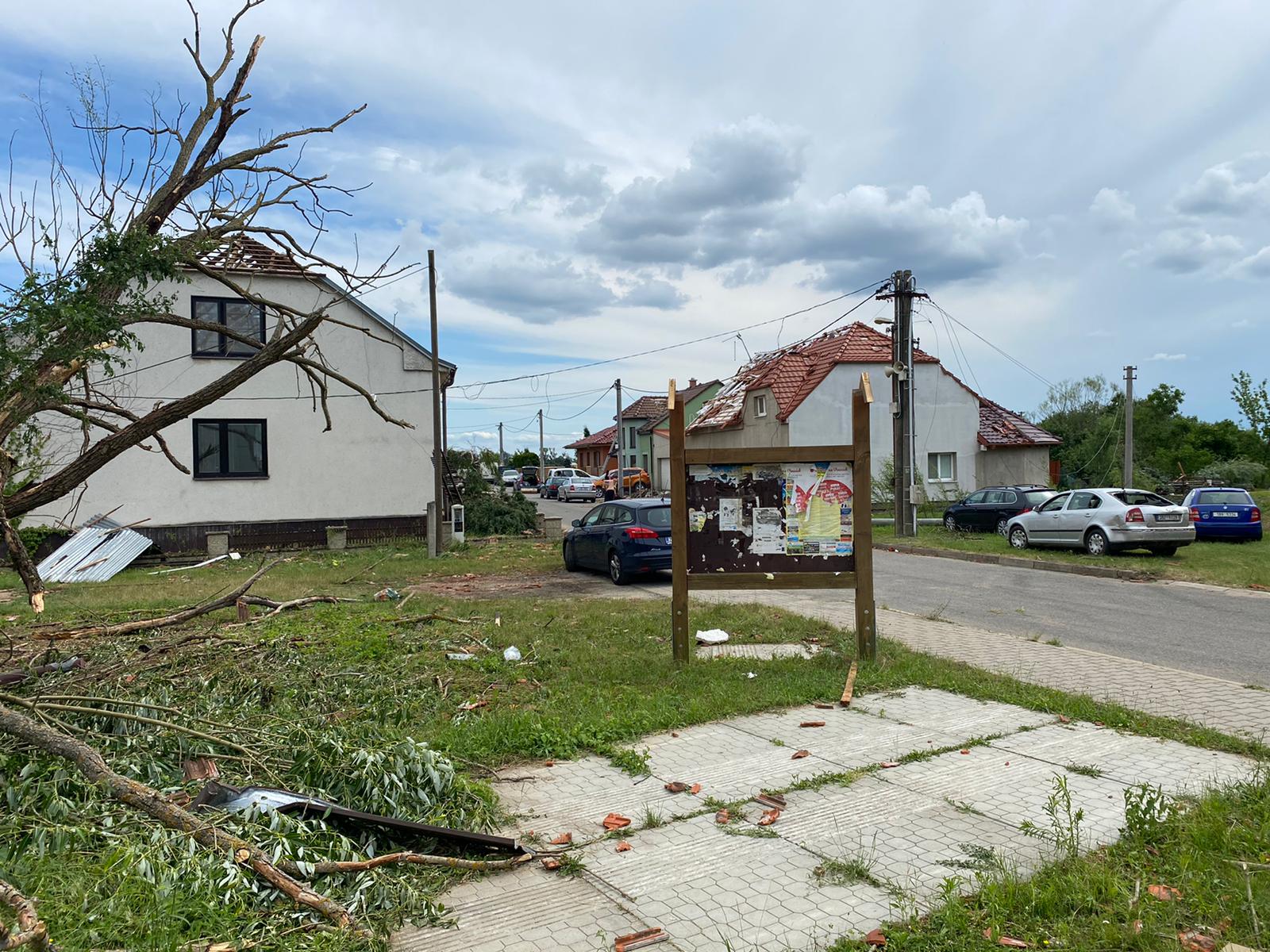 Hrušky, češka, tornado