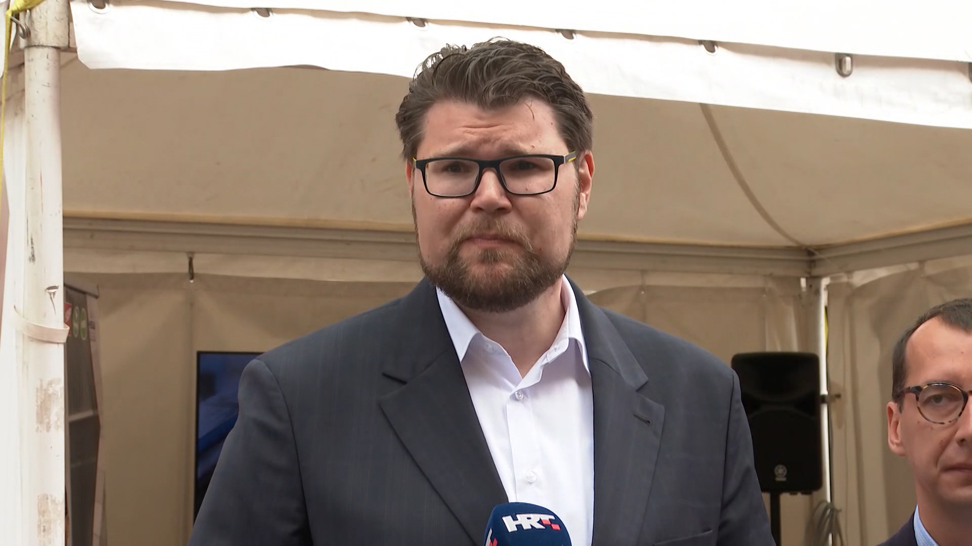 ZG-GRBIN GACE SOT-EME-1(20210514-114447869).mxf.00_00_38_10.Still002