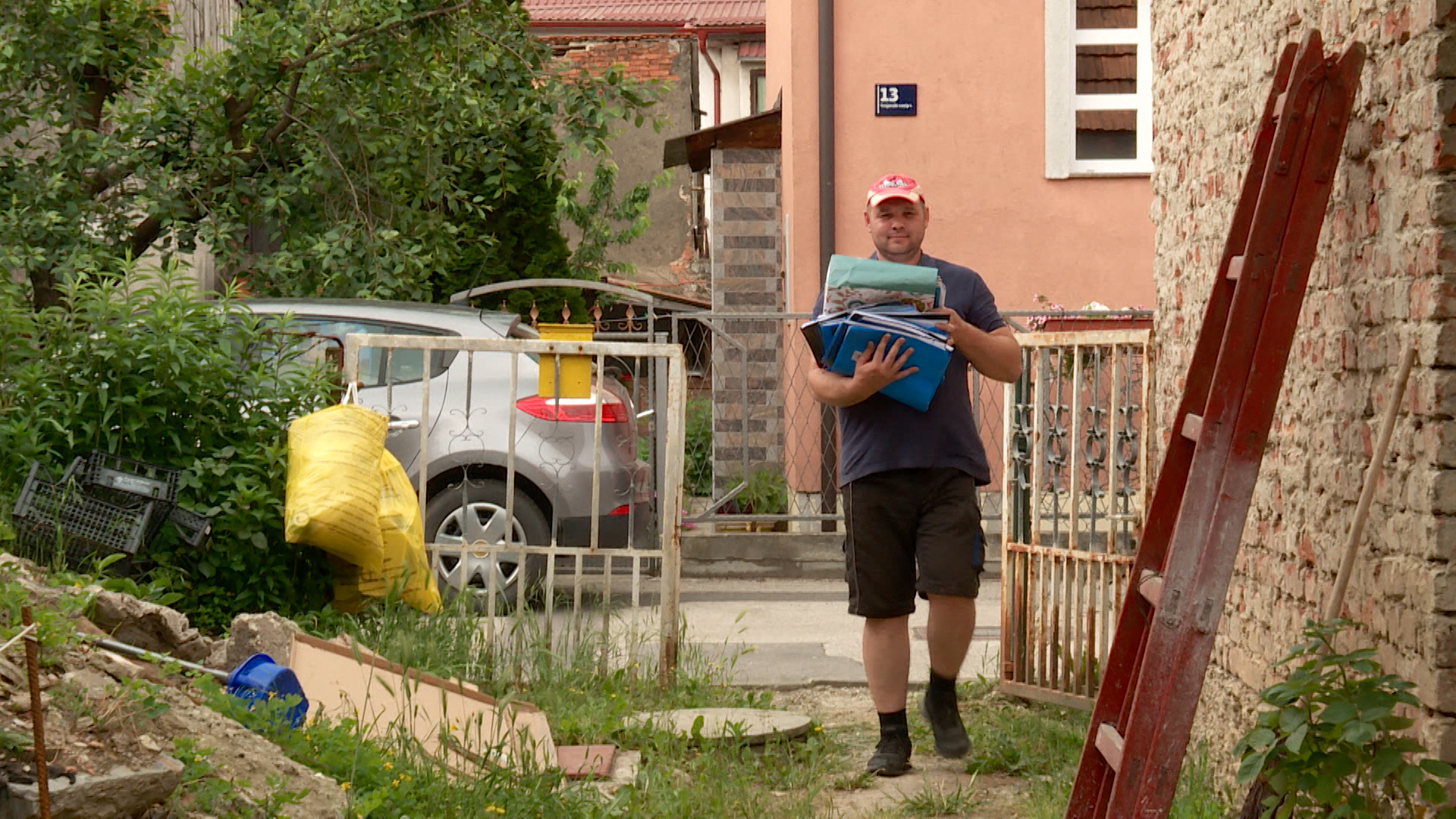 ZG-ZAGREB PRVA RUSENJA PKG-18-AML-2(20210606-183831336).mxf.00_00_03_08.Still001